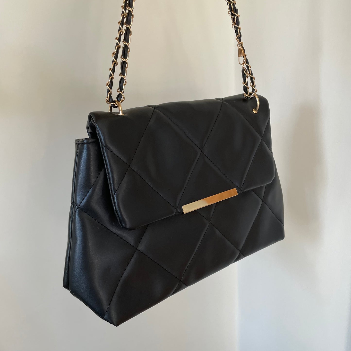 Diamond Faux Leather Quilted Chain Cross Body Shoulder Bag
