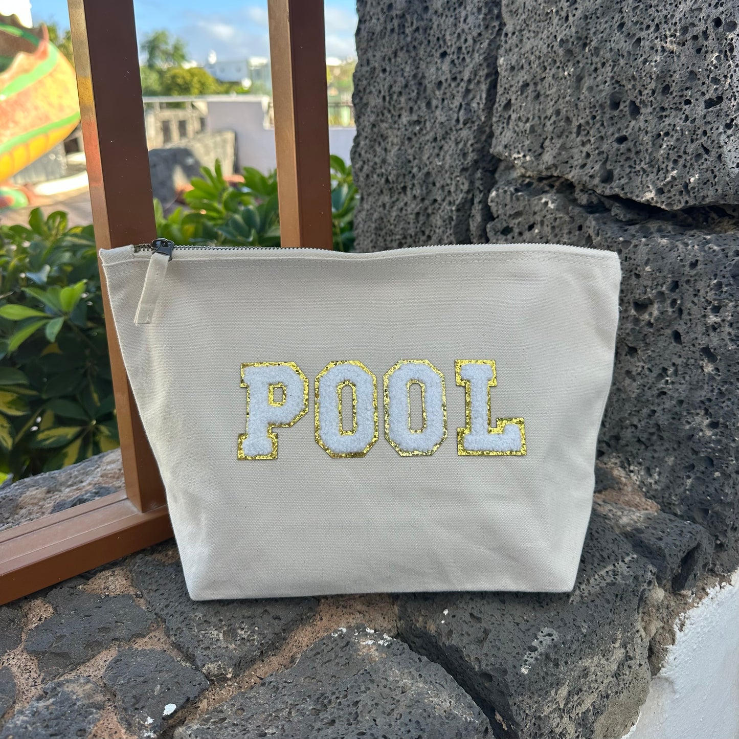 Large POOL Pouch