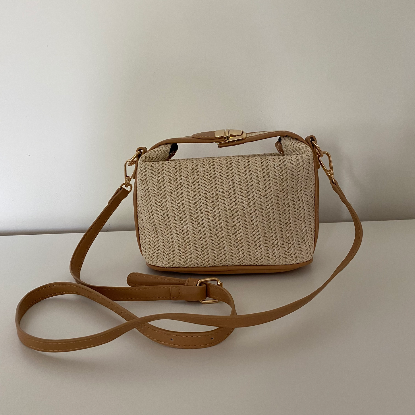 Straw Gold Buckle Faux Leather Cross Body Bag